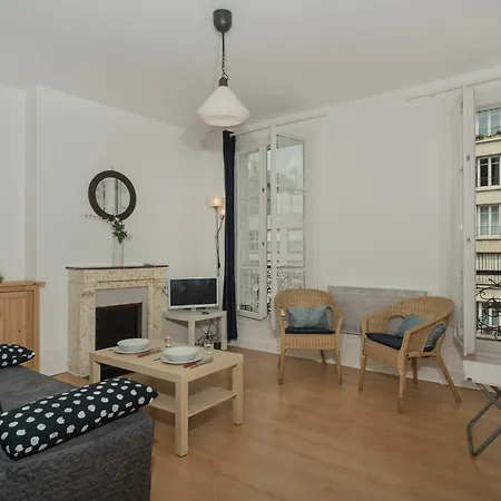 Lecourbe- Eiffel Apartamento