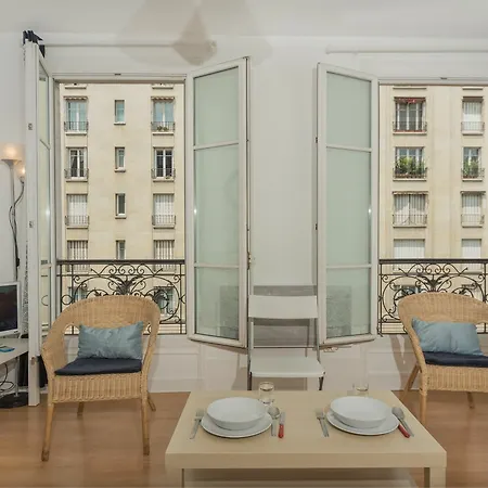 Lecourbe- Eiffel Apartamento *